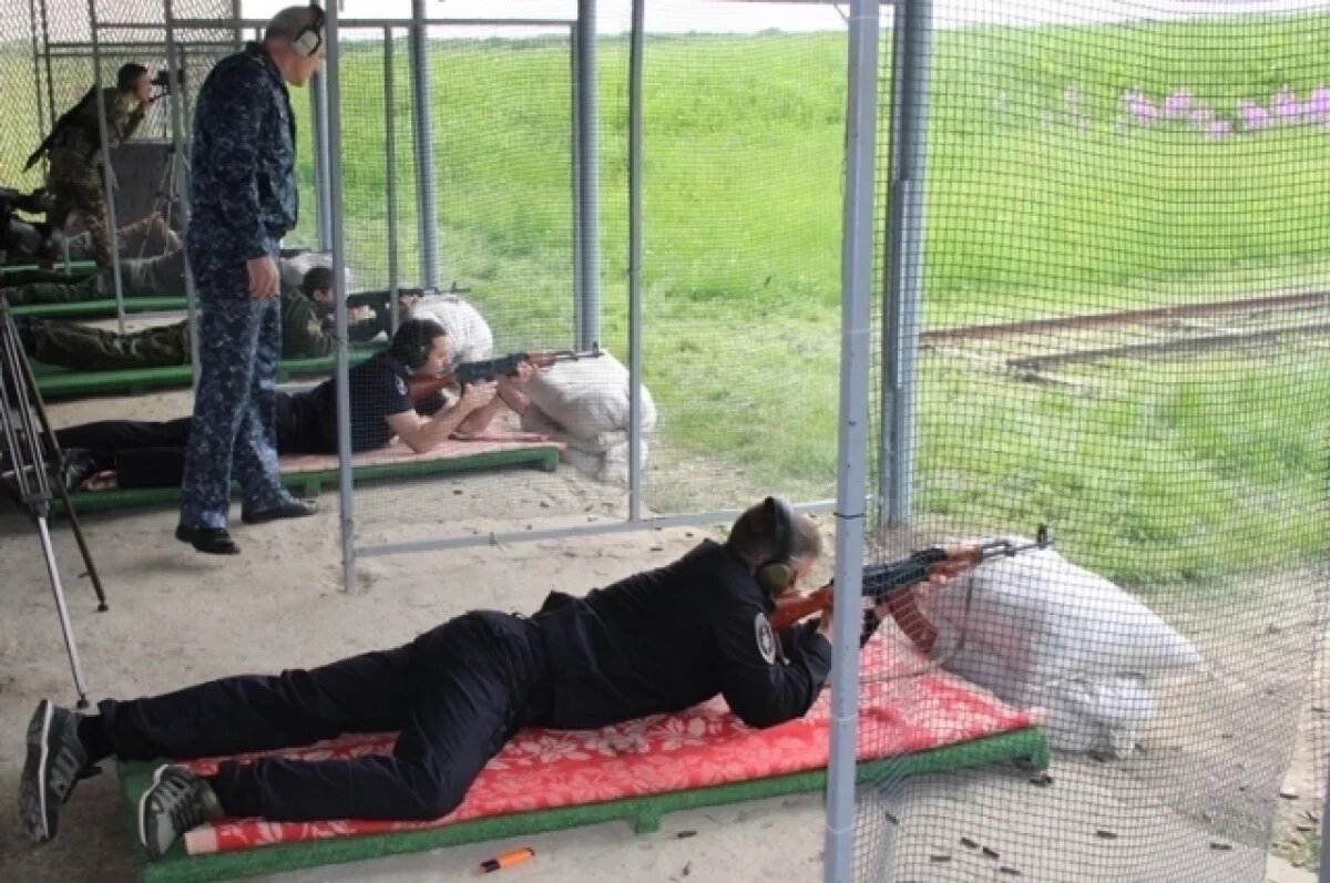    В Адыгее полицейские приняли участие в учебных стрельбах