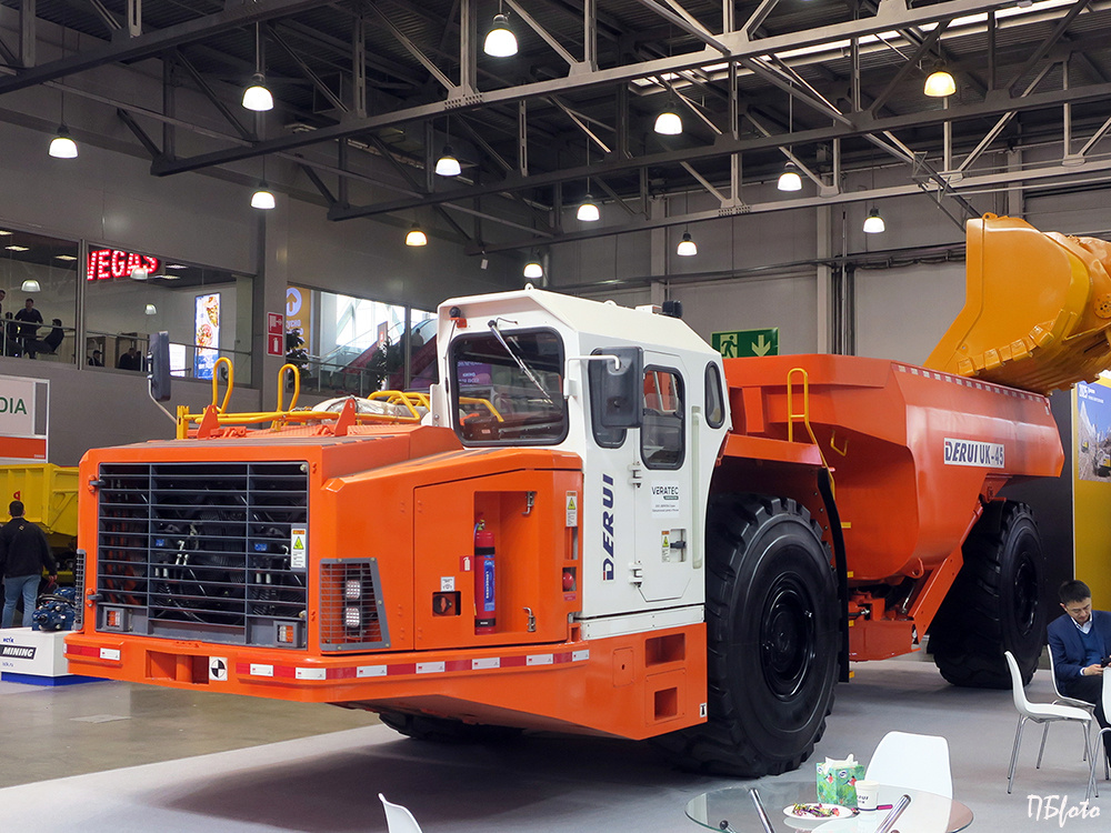 Самосвал Derui UK-45