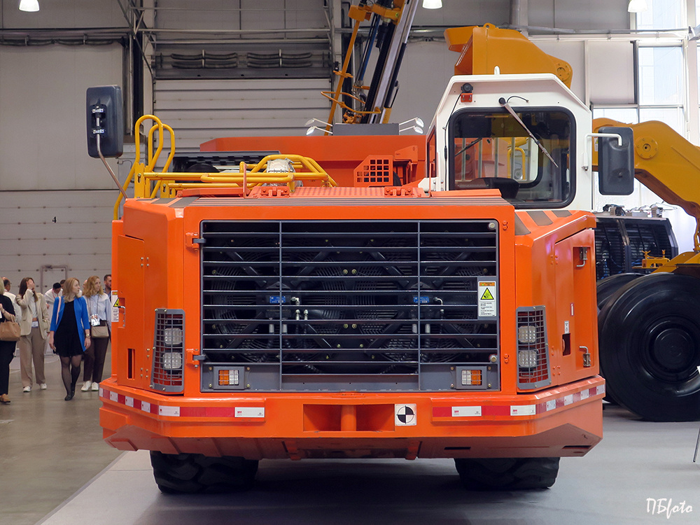 Самосвал Derui UK-45