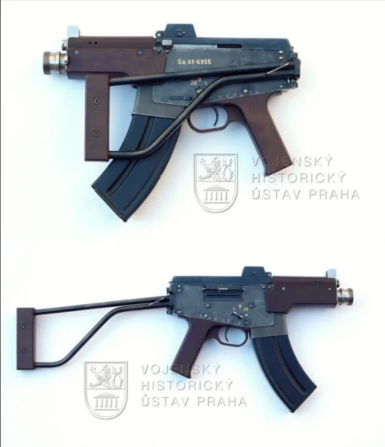 Вот такой милый сутулый собачонок )