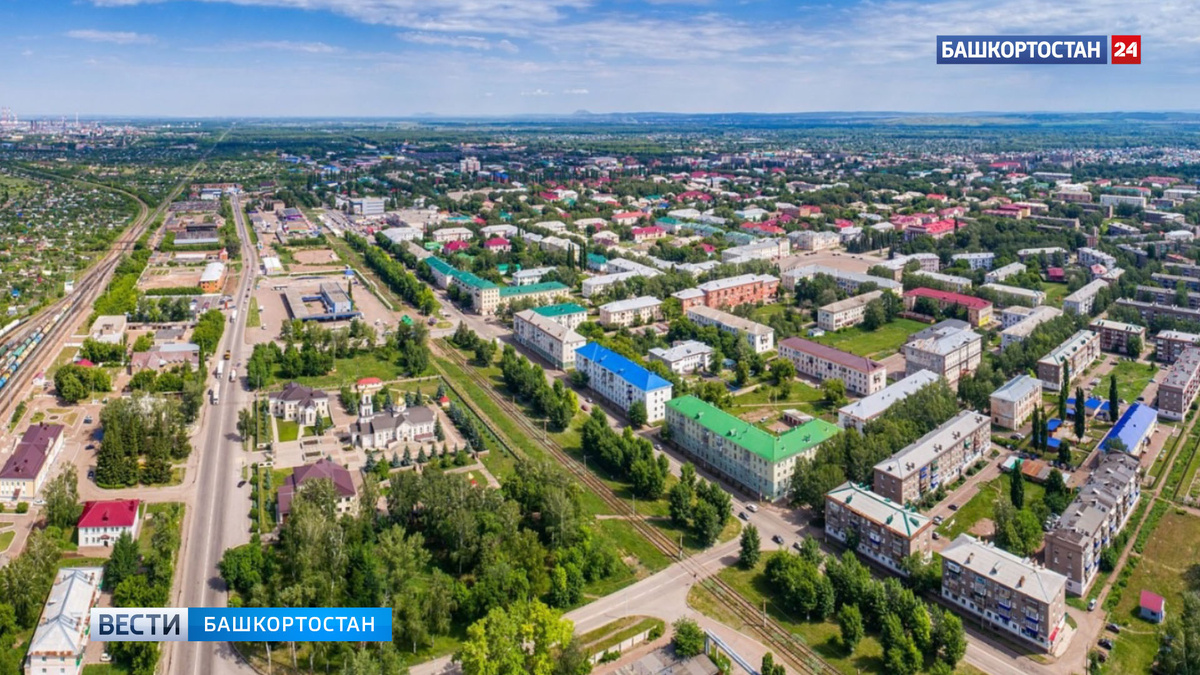    Жителей башкирского Салавата предупредили о полетах беспилотников над городом после ЧП на предприятии