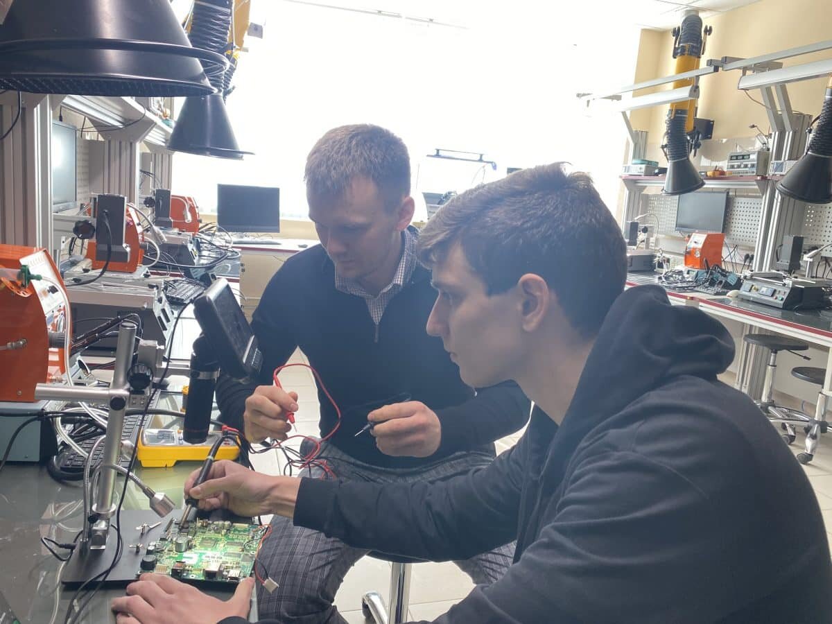    Авторы разработки / © Фото из личного архива, пресс-служба РТУ МИРЭА