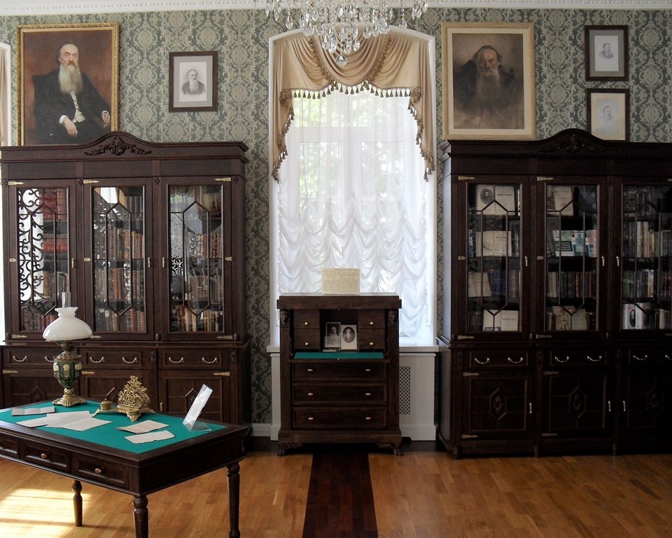 Библиотека-музей Н.Н. Страхова