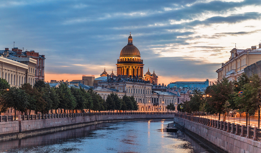    Группа компаний «КВС» — один из лидеров строительного рынка Санкт-Петербурга — предлагает жителям Курской области помощь в переезде в Северную столицу, поддержку на всех этапах и особые условия при приобретении жилья по сертификатам