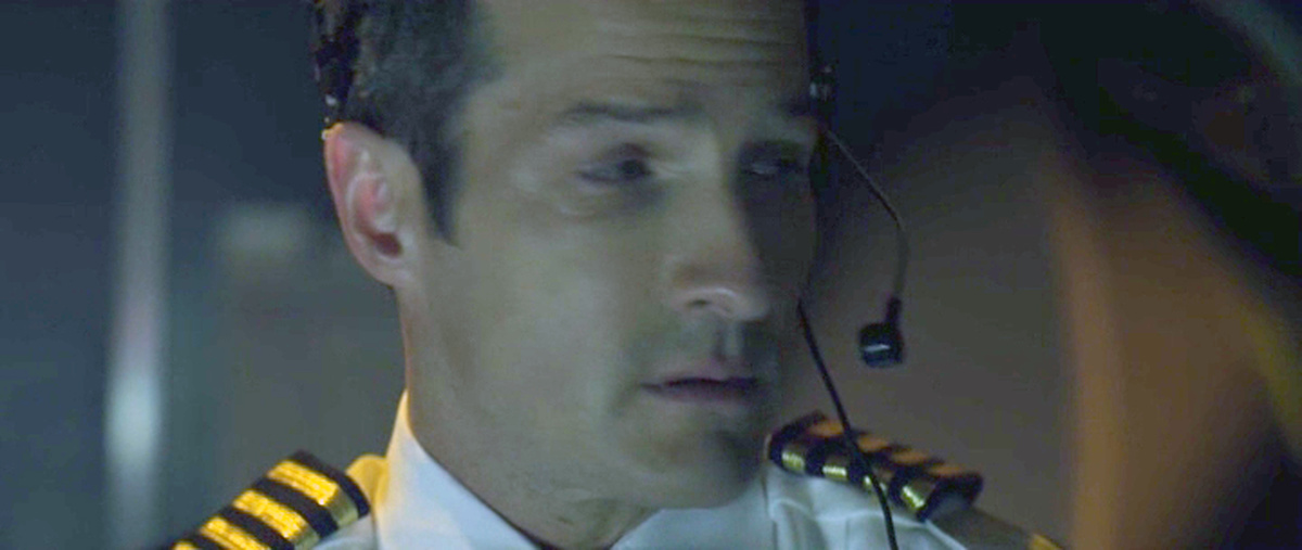 Кадр из короткометражного фильма «Судно» (2012)