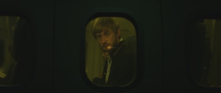 Кадр из короткометражного фильма «Судно» (2012)