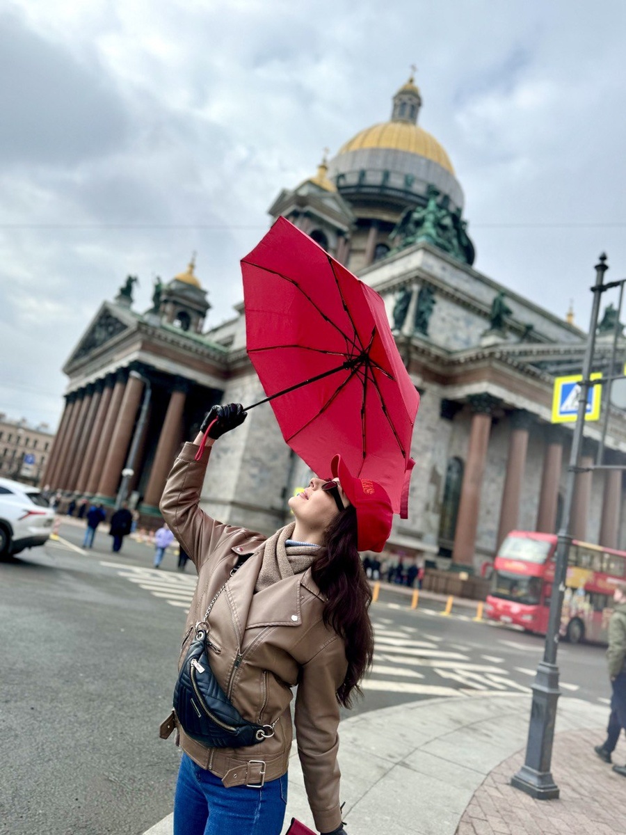 На фото: ведущая прогноза погоды на канале ТВЦ Наталия Зотова