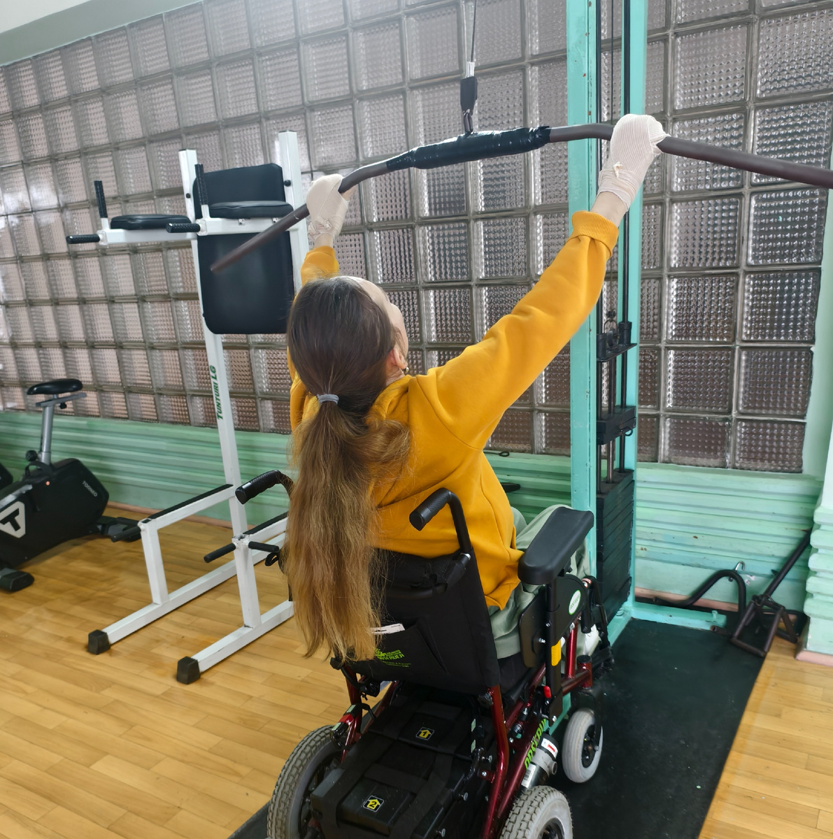 Занимаюсь на тренажере