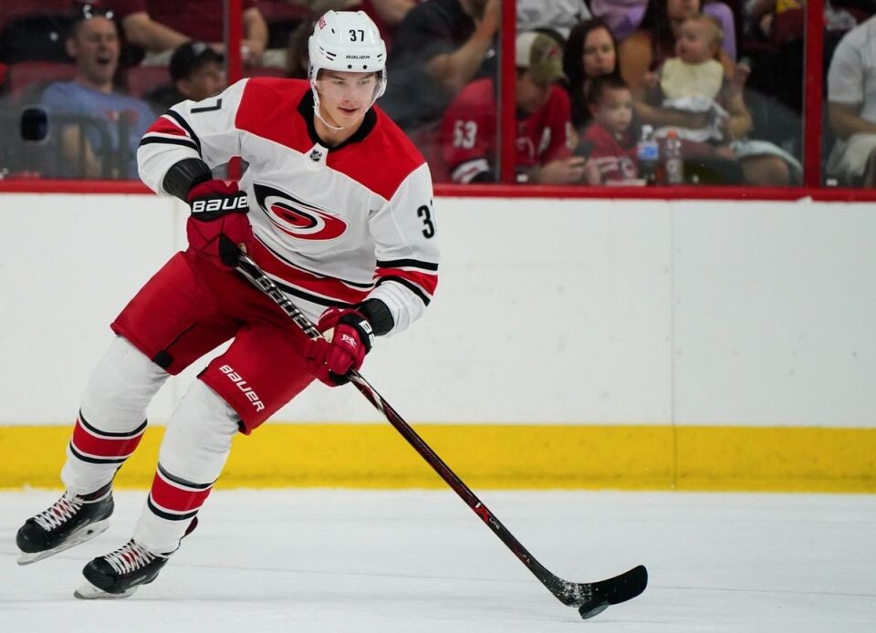    Хоккеист Андрей Свечников. Источник: vk.com/andrei_svechnikov