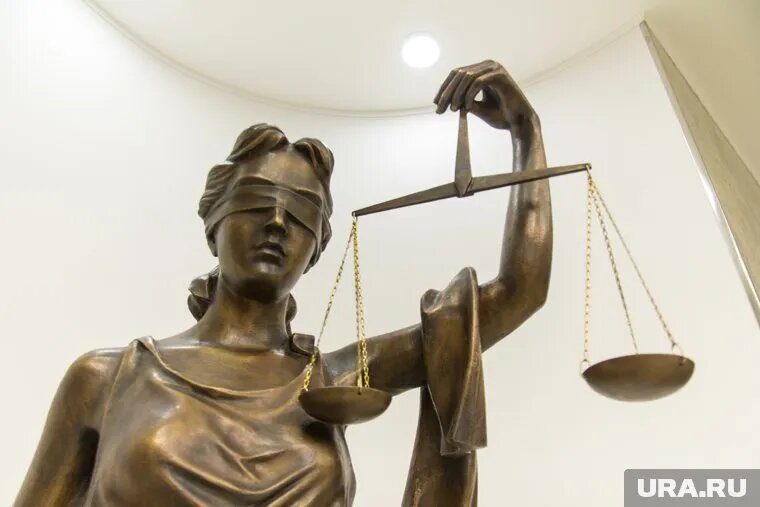 Предпринимателя из Сургута обвиняют в мошенничестве при строительстве домов. Фото: Александр Елизаров © URA.RU