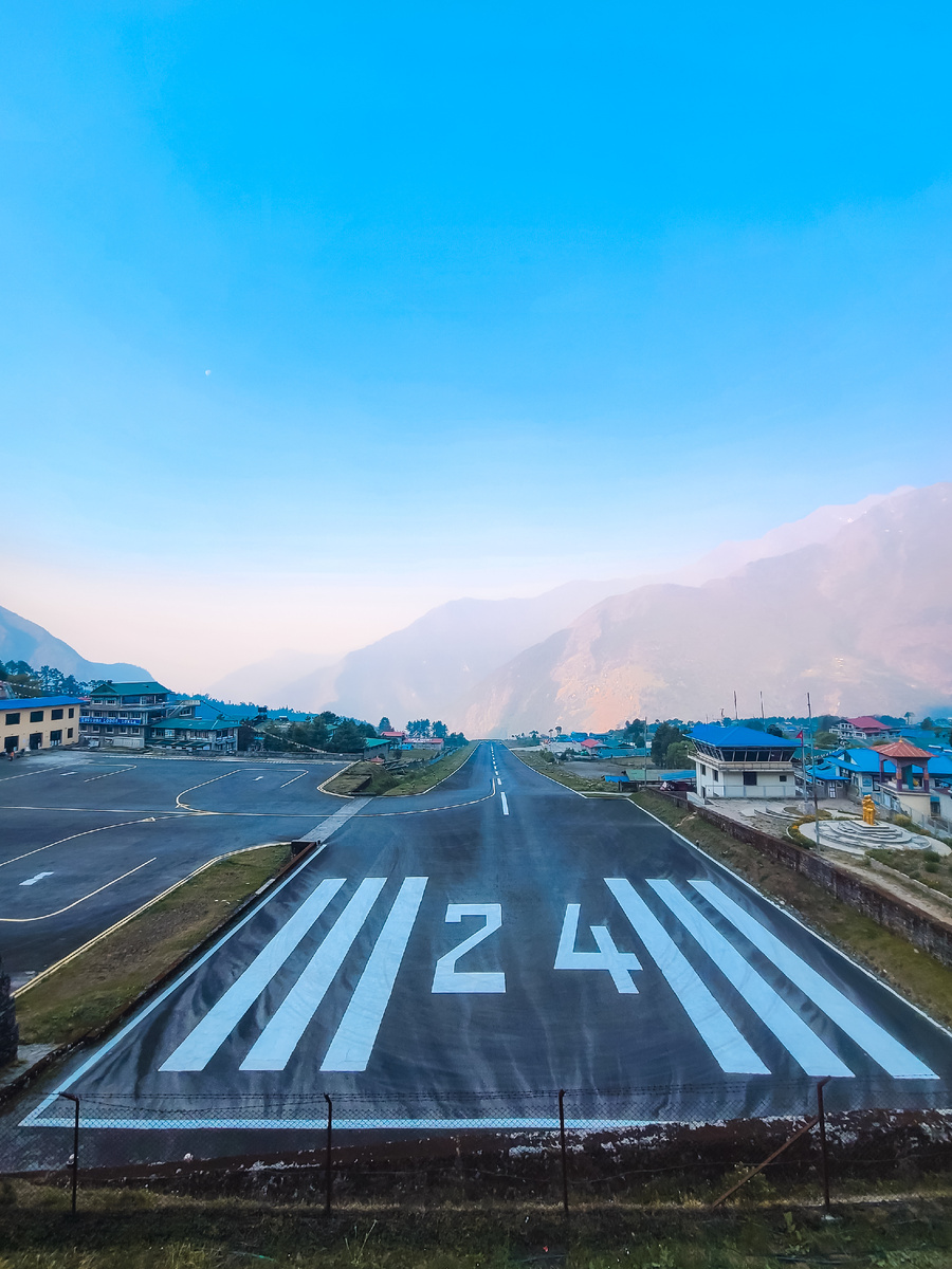 Посмотрите на конец полосы...