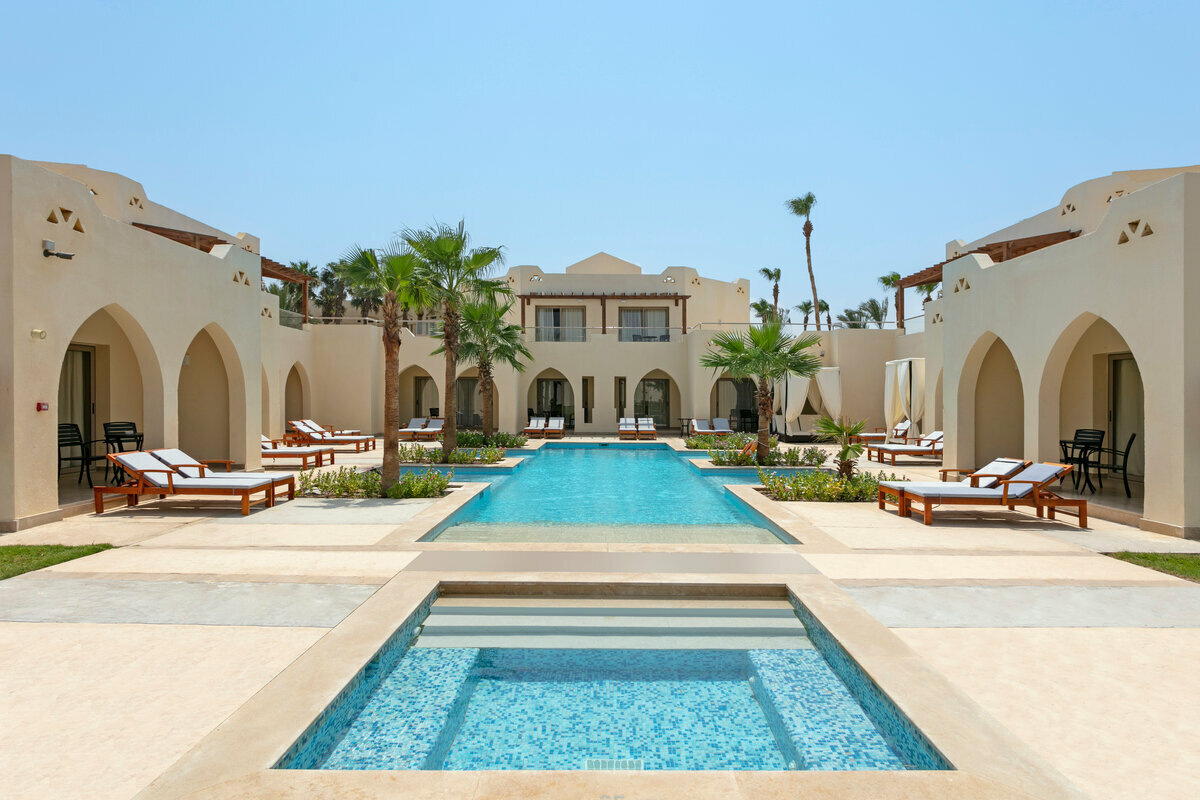 Источник https://avatars.mds.yandex.net/get-altay/10879408/2a000001905de77334ff3489b0f11256bbff/XXXL