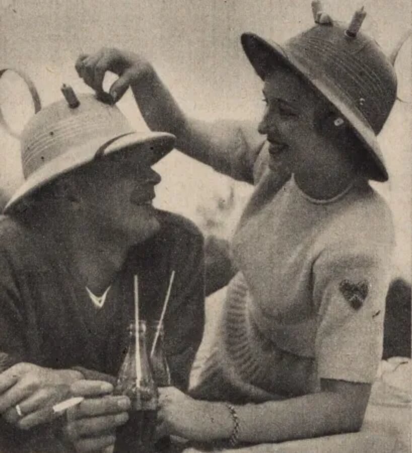 Девушка, газировка и радиошляпа - о чём ещё можно мечтать!?