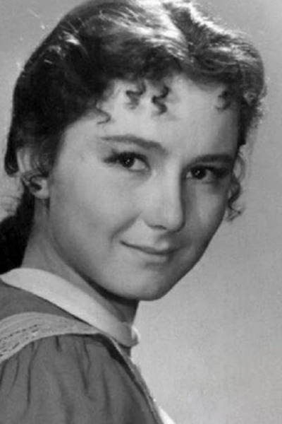 Татьяна Лаврова с юных лет мечтала связать судьбу с театром
