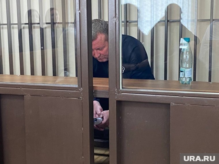 До 15 июля Александр Гайде останется в СИЗО. Фото: Павел Сидоров © URA.RU