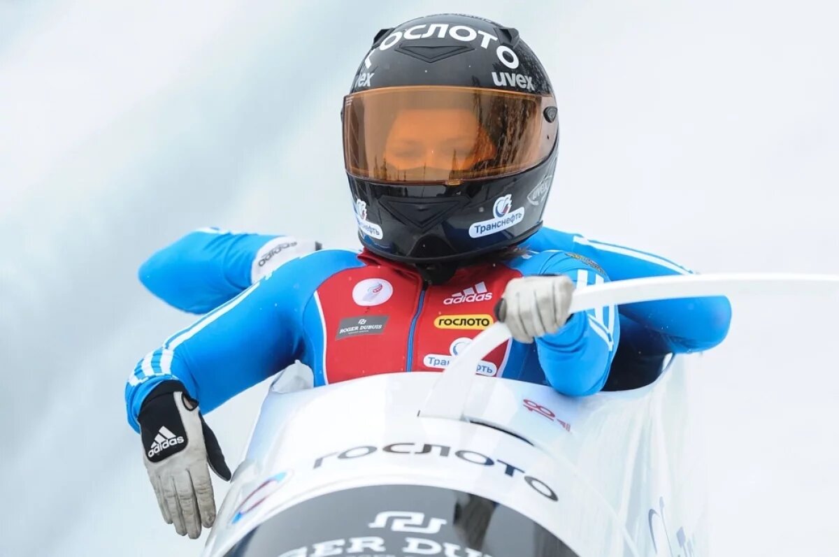    Анастасия Тамбовцева во время соревнований по бобслею среди женских двоек