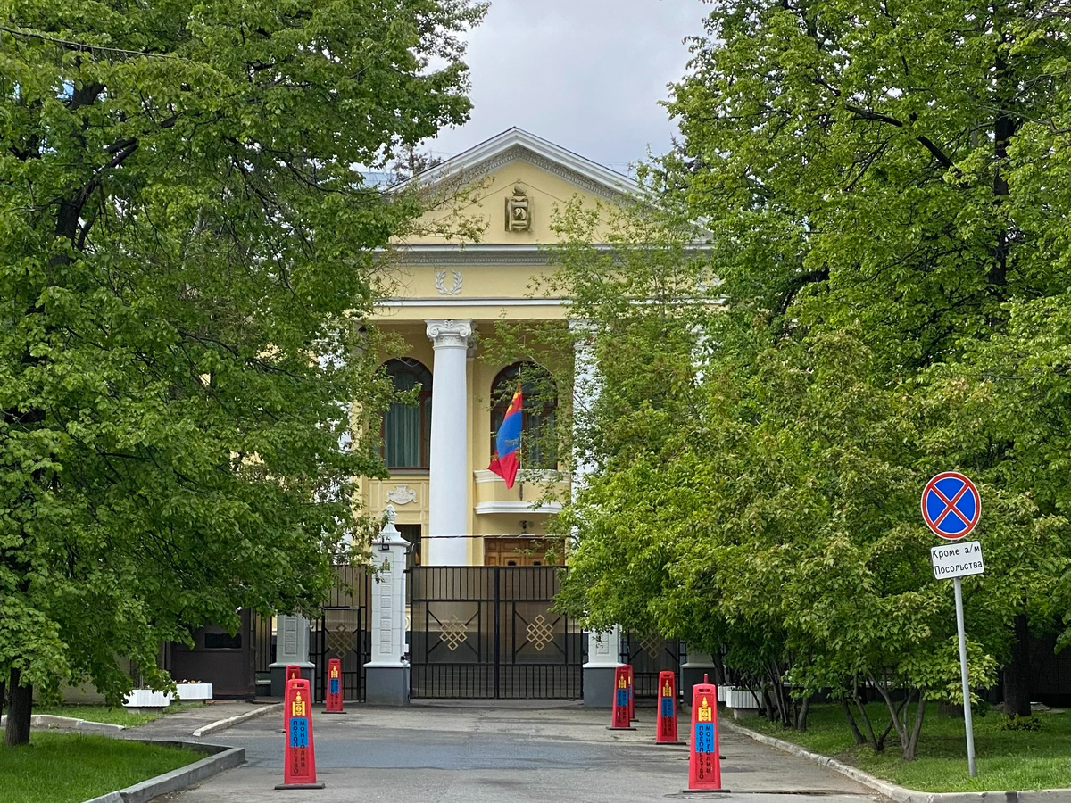 Фото автора канала. Особняк А.Ф. Писемского - Посольство Монголии.