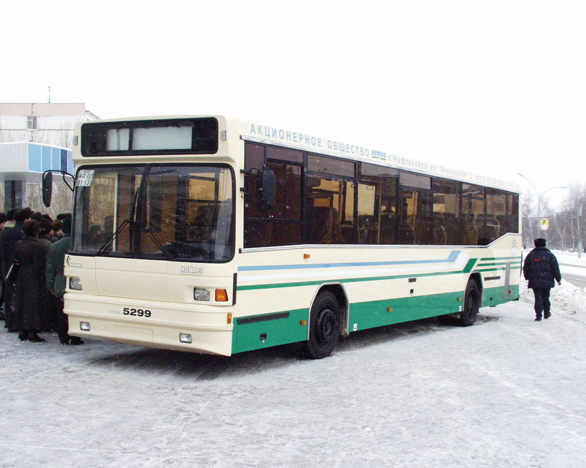 6 декабря 2000 года.