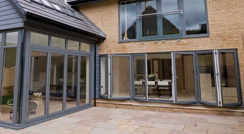 Почему стоит выбрать алюминиевые окна и двери?