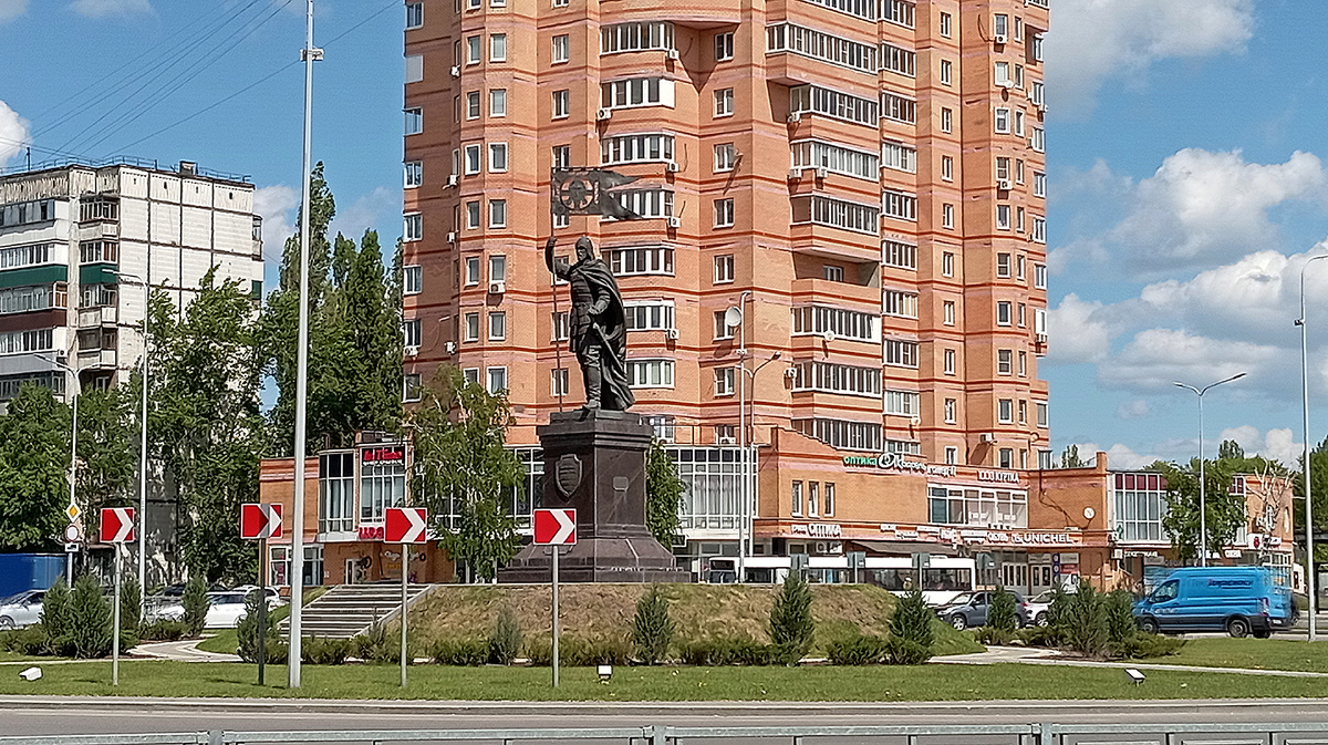 Памятник Александру Невскому