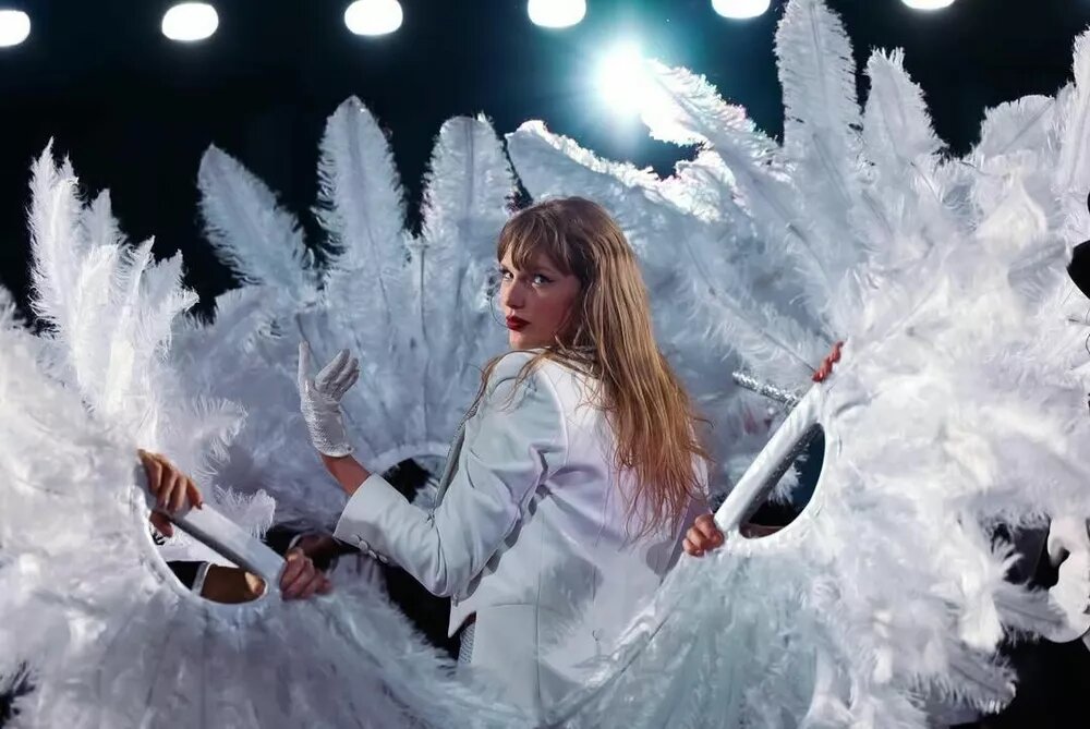 Тейлор Свифт📷
