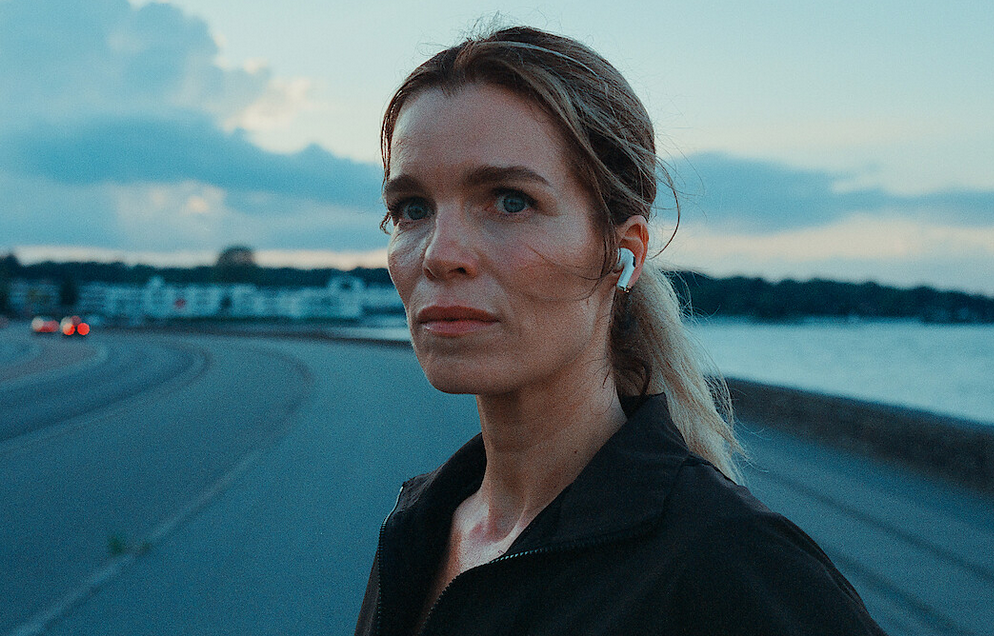 Листайте кадры.