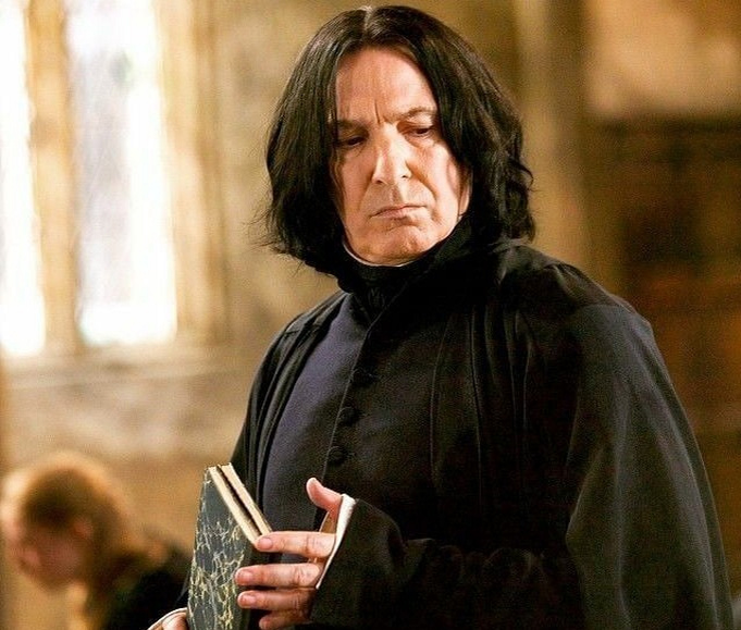 Наш сегодняшний герой в процессе преподавания (фото pinterest.com).