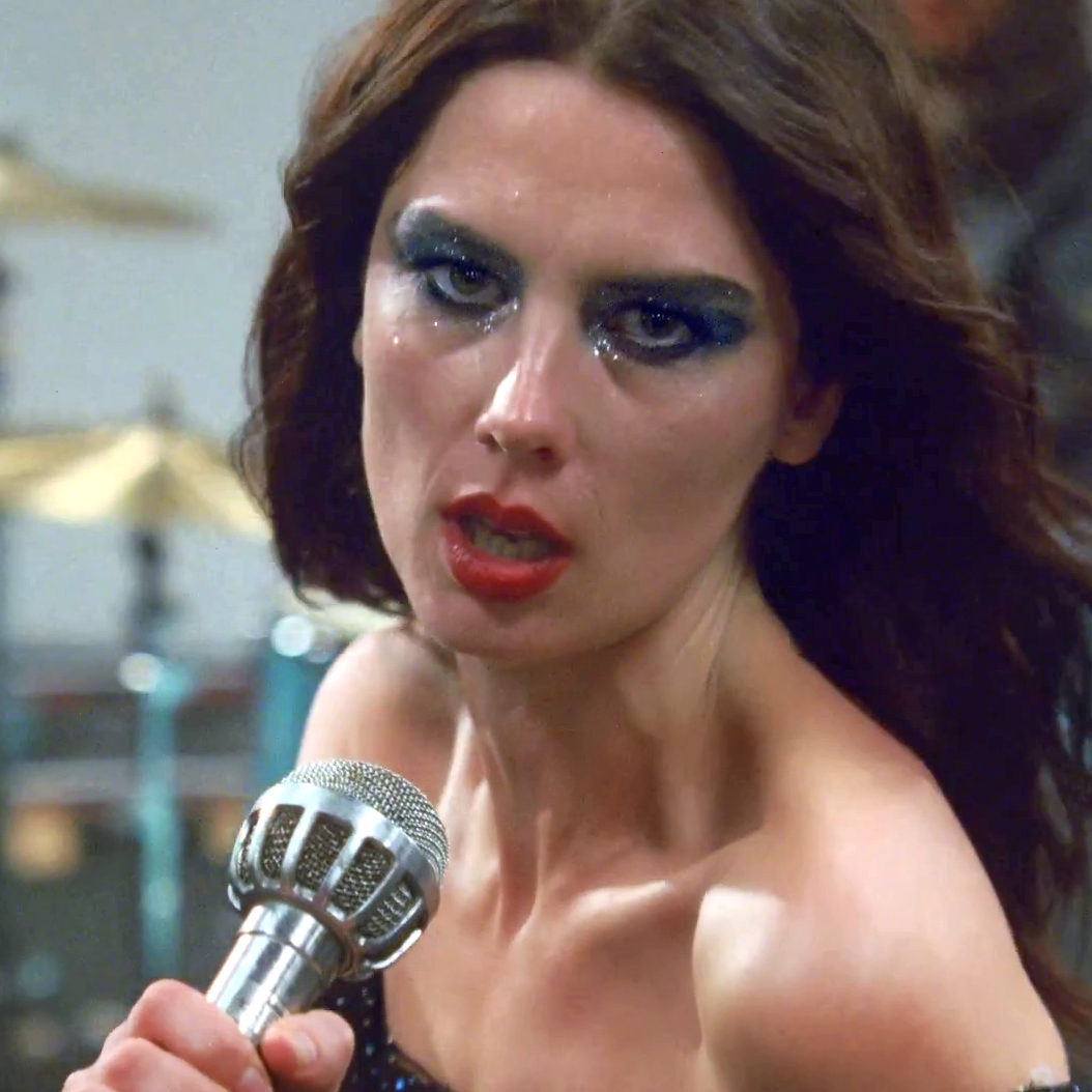 Волчица Элис ("Wolf Alice") "Bloom Baby Bloom"