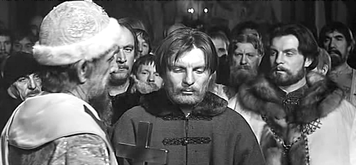 Великий князь Василий Дмитриевич (в центре): артист Юрий Назаров, фильм режиссёра А.Тарковского «Андрей Рублёв», 1966 год.