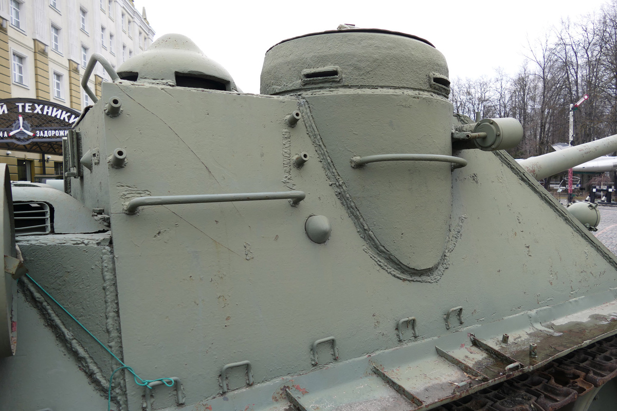 Трещины, на которые жаловались в конце 1944 года.