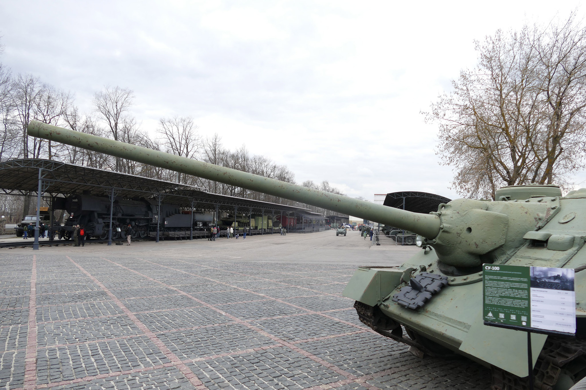 100-мм пушка Д-10С была серьёзным аргументом.