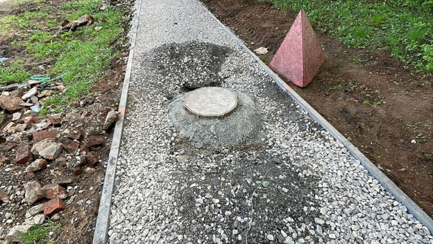    В Кирове ремонтируют тротуары на улице Тимирязева и других участках города