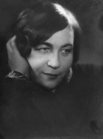 Александр Левицкий. «Актриса Ольга Преображенская», 1920-1930 годы, Государственный центральный музей кино, Москва © Public domain
