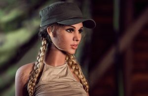 Секс кукла Лара