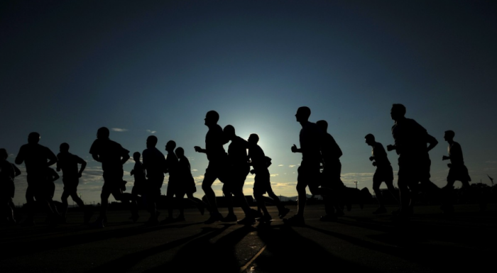 Наверняка алмазный гигант «АЛРОСА» учредит для бегунов специальные бриллиантовые призы / Фото: pxhere.com