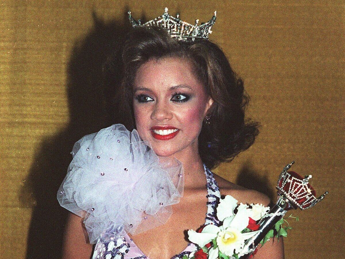    Победительница конкурса "Мисс Америка 1984" Ванесса Уильямс© AP Photo