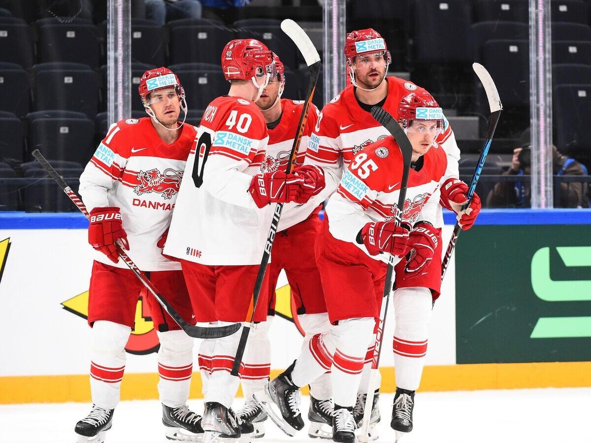    Хоккеисты сборной Дании© Фото : Пресс-служба IIHF