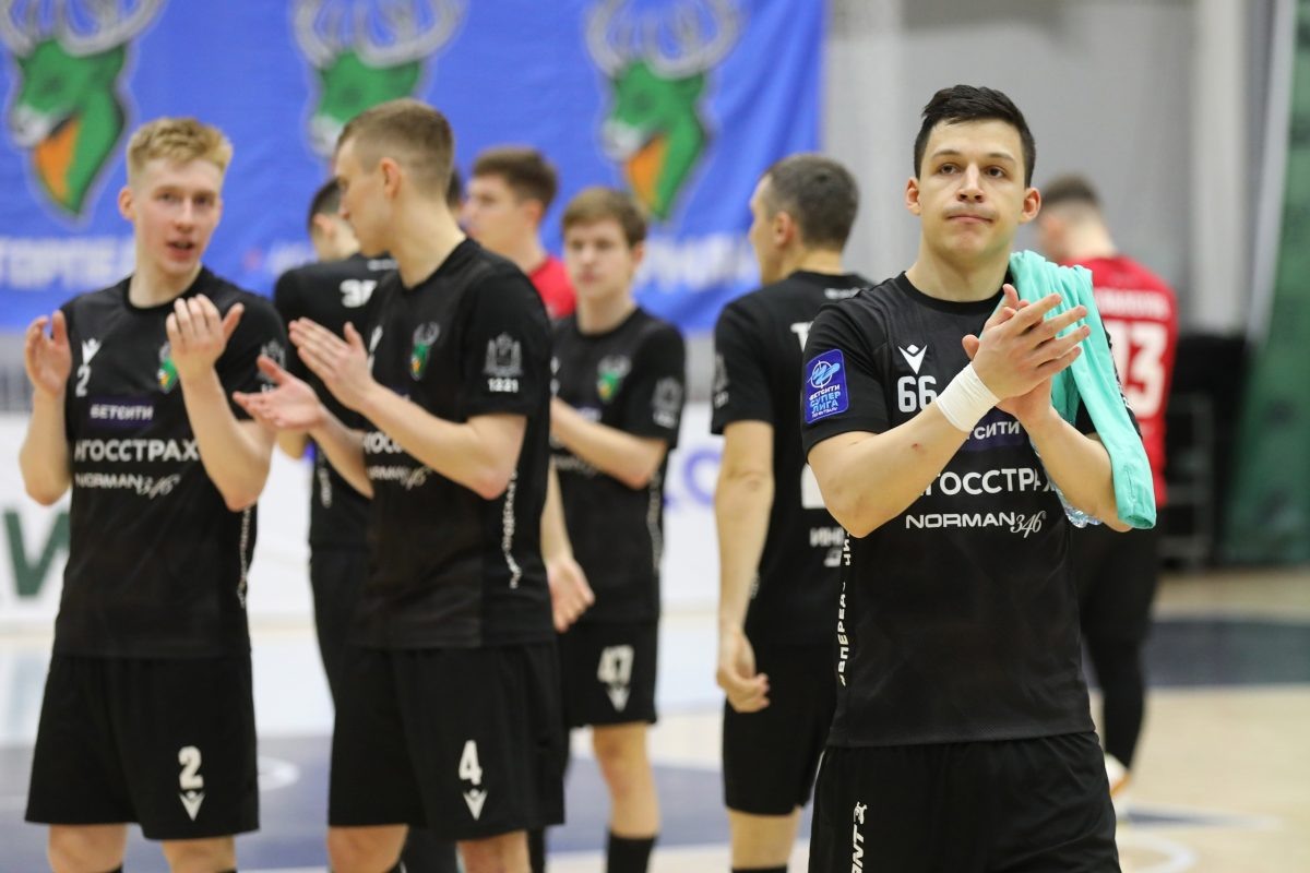    Первая стадия плей-офф вновь оказалась камнем преткновения для нижегородских торпедовцев