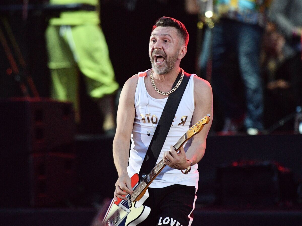    Лидер музыкальной группы "Ленинград" Сергей Шнуров© РИА Новости / Рамиль Ситдиков