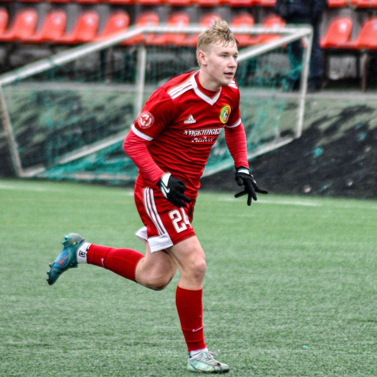 Михаил Васильев