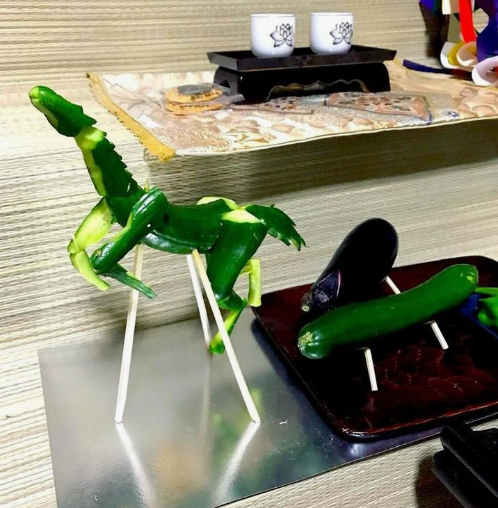 Мама сказала сделать лошадь! Я три часа делал!