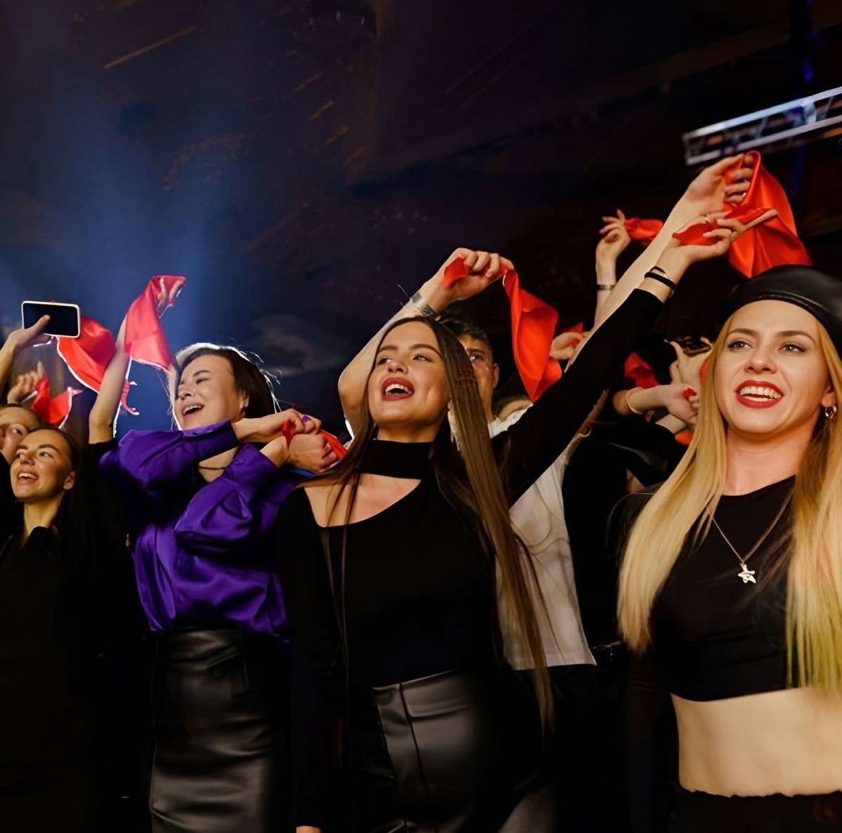 Российские выпускницы с концерта