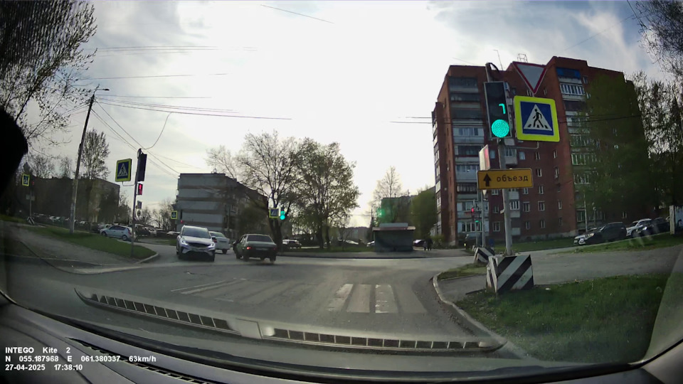 Смещенный перекресток с 45-ой секунды