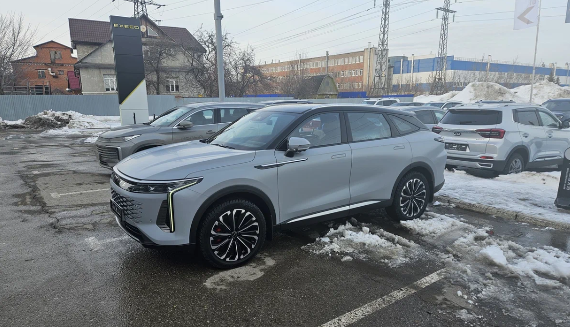 Статья посвящена ему - EXEED RX 2023