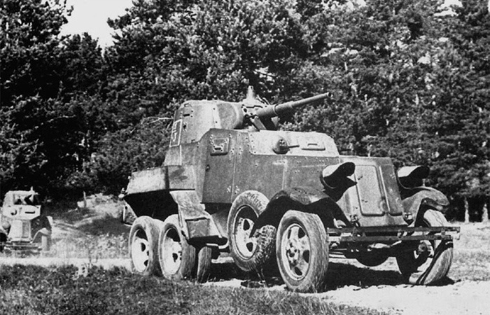 Бронеавтомобиль БА-10./ Фото: autonews.ru