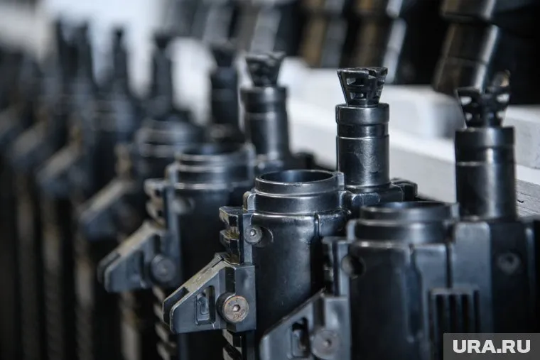 По версии следствия, силовик присвоил себе чужое оружие
Фото: Илья Московец © URA.RU