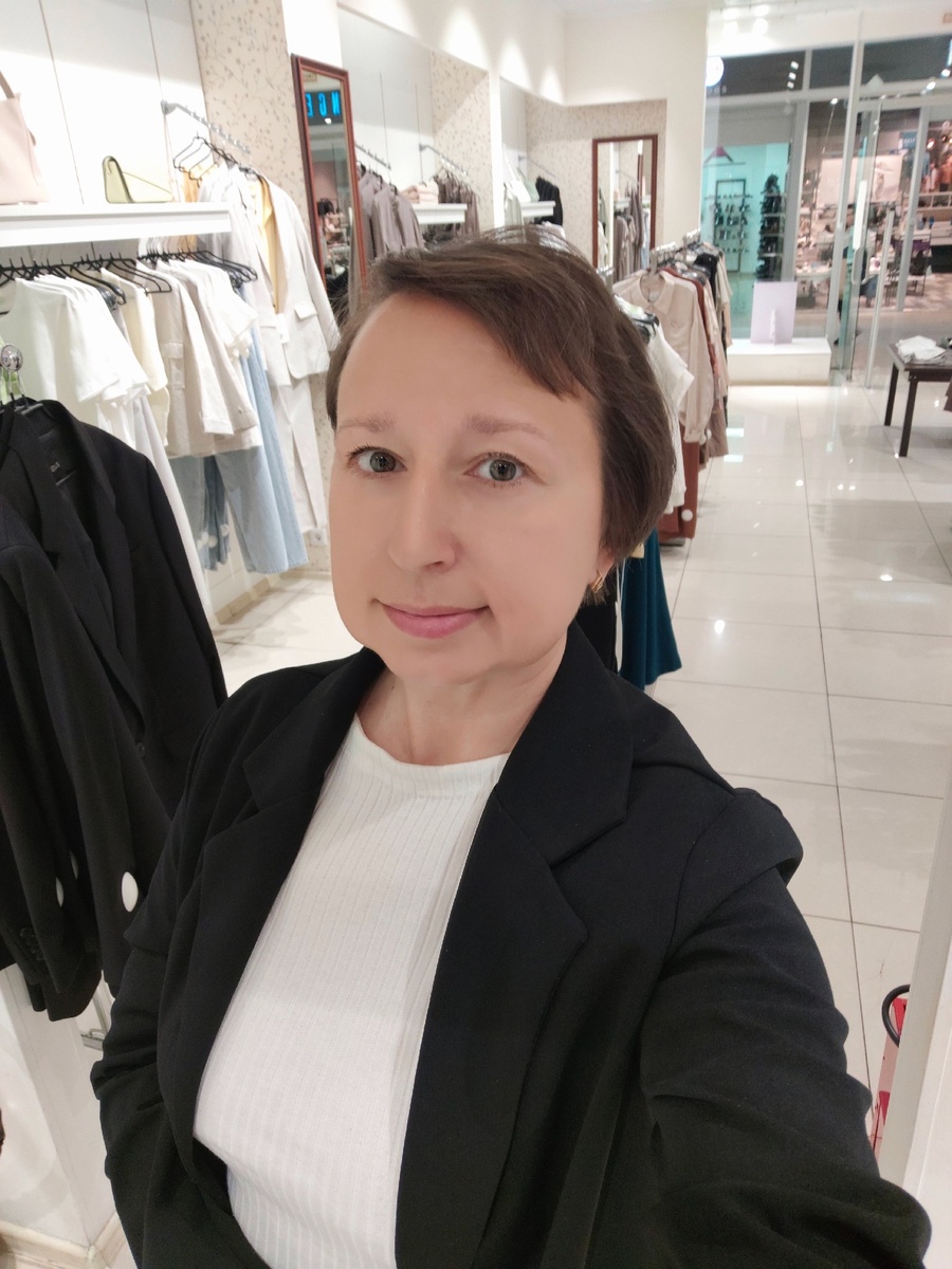 Работаю через приложение для подработки