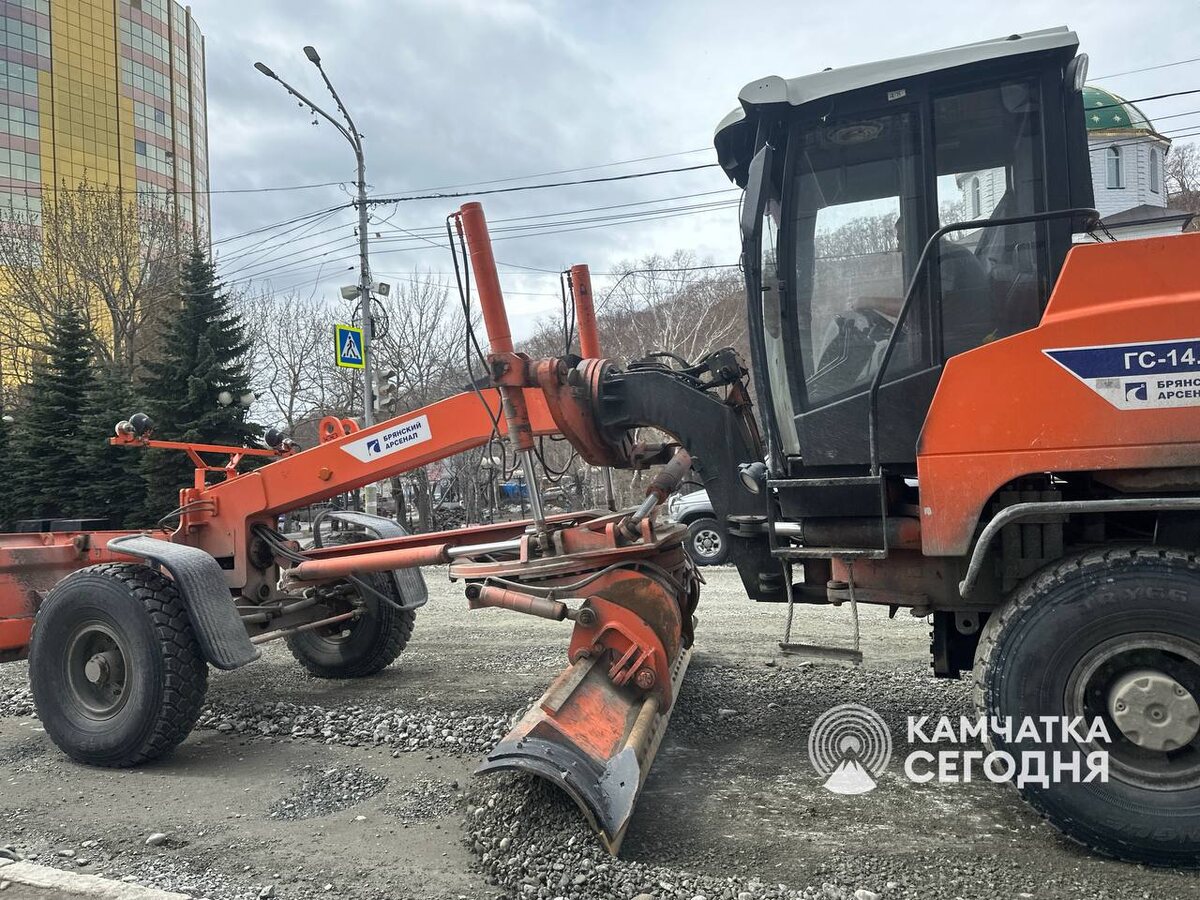 Фото: Дорожные работы на улице Ленинской в Петропавловске-Камчатском