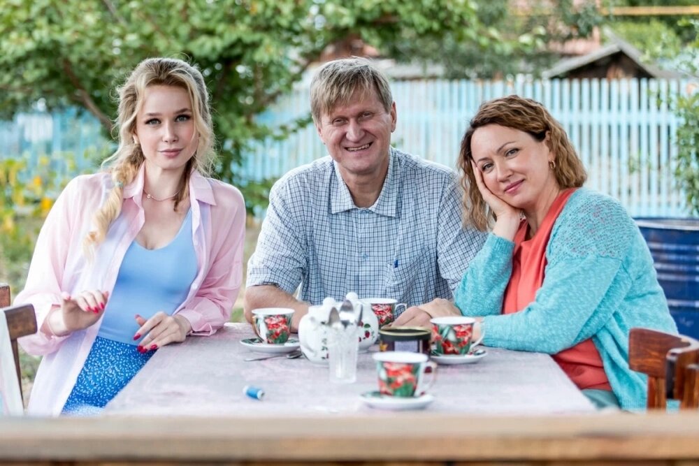    Актер «Уральских пельменей» Андрей Рожков сыграл свою первую главную роль. Кадр из сериала