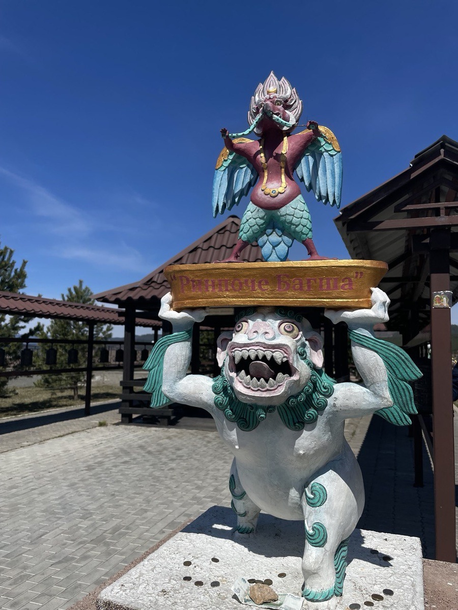 Беседка года Дракона. 